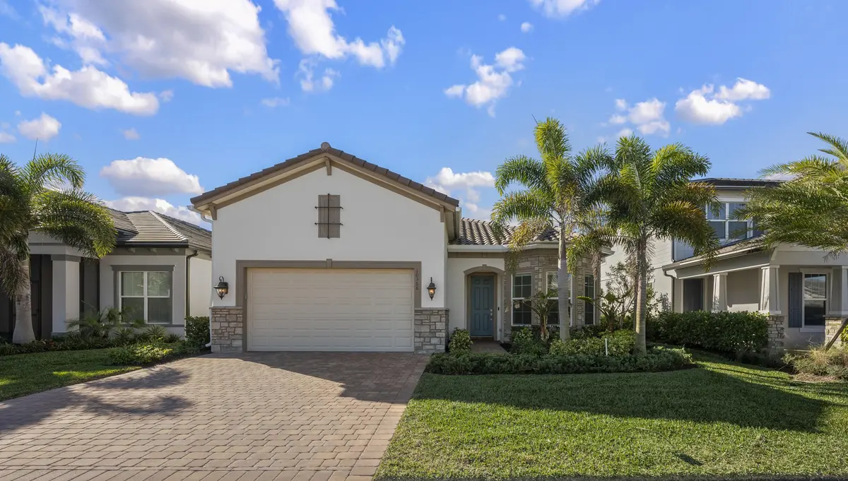 01-LUX_9207 Edited at 10366 Northbrook Circle, Palm Beach Gardens