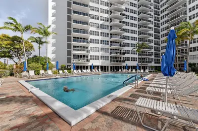 3300 NE 36th Street 1415, Fort Lauderdale – sold