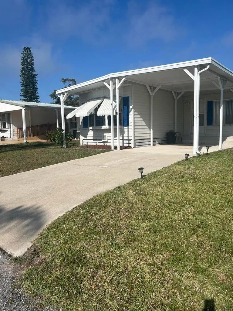 FRONT at 11 Del Sol, Port St. Lucie