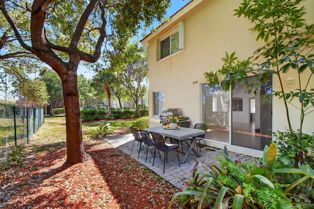 patio 2 at 3092 N Evergreen Circle 3092, Boynton Beach