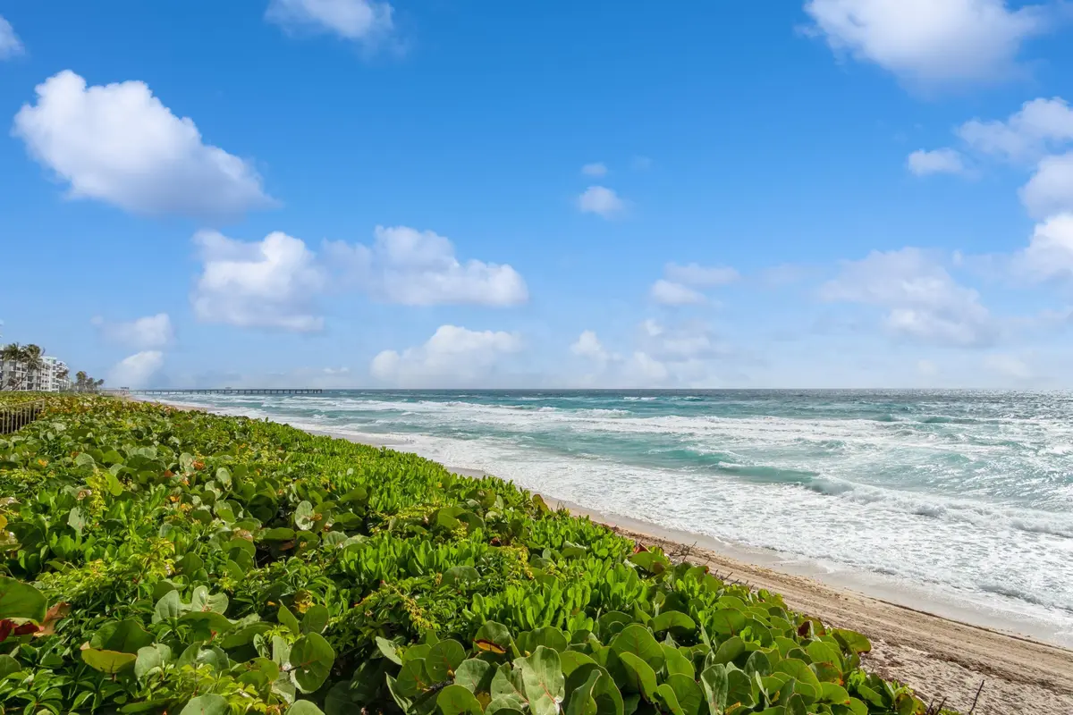 ocean 2 at 3200 S Ocean Boulevard B104, Palm Beach