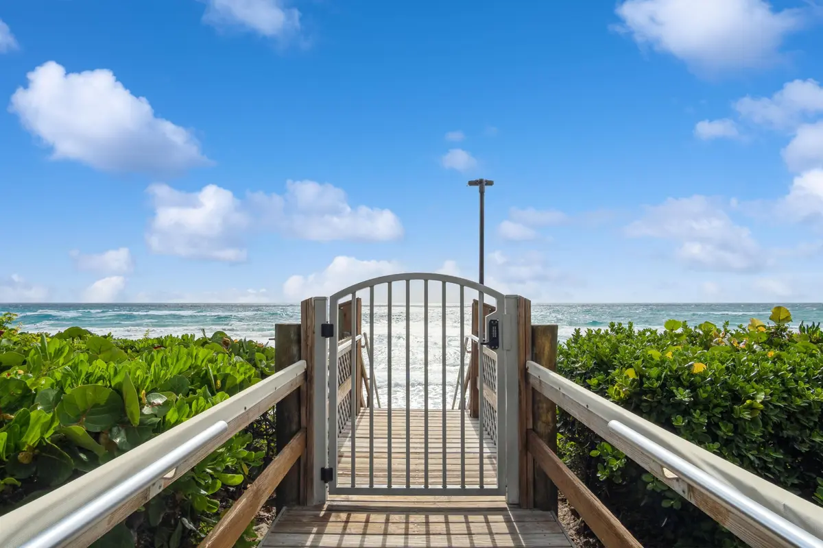 stairs 2 at 3200 S Ocean Boulevard B104, Palm Beach