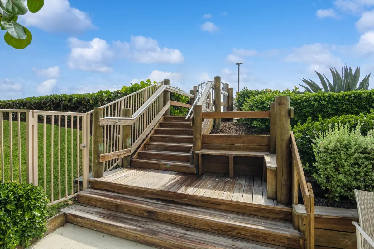 stairs at 3200 S Ocean Boulevard B104, Palm Beach