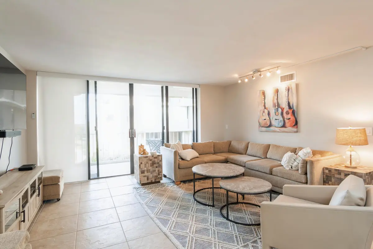 LR 1 at 3200 S Ocean Boulevard B104, Palm Beach