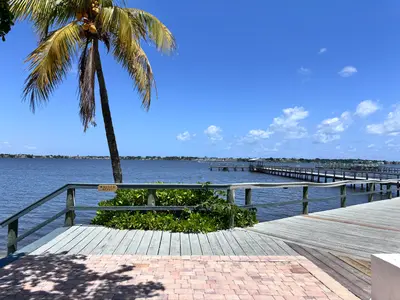 175 SE Saint Lucie Boulevard F116, Stuart – Condominium for rent