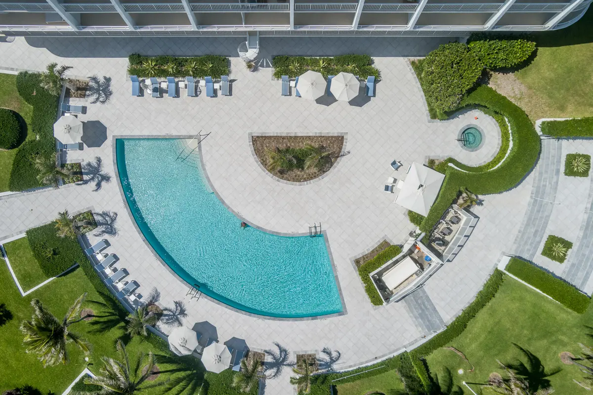 Saltwater pool at 2600 S Ocean Boulevard 302w, Palm Beach