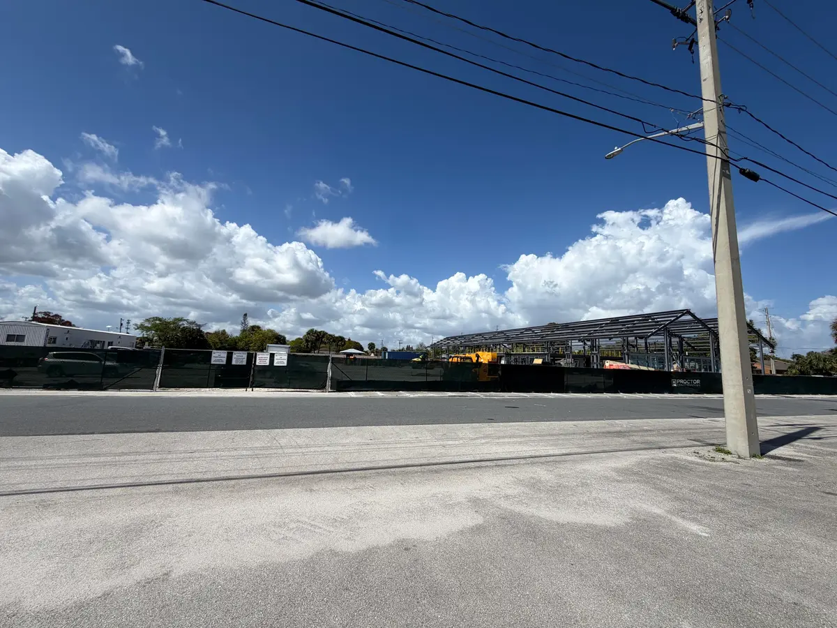 Big Project across the street at 705 SE Tarpon Avenue, Stuart