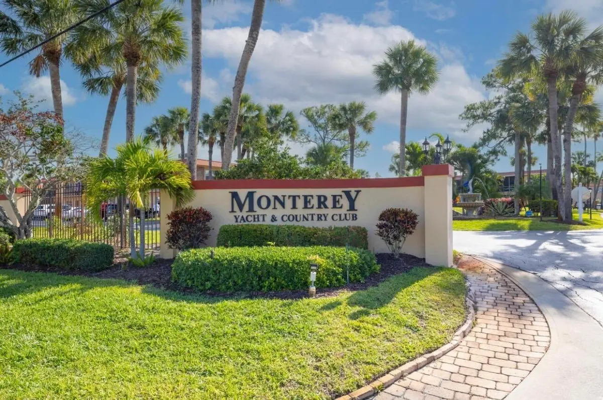 Entrance at 1943 SW Palm City Road I, Stuart