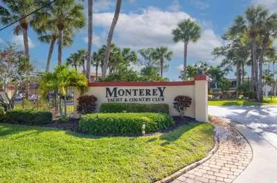 1943 SW Palm City Road I, Stuart – sold