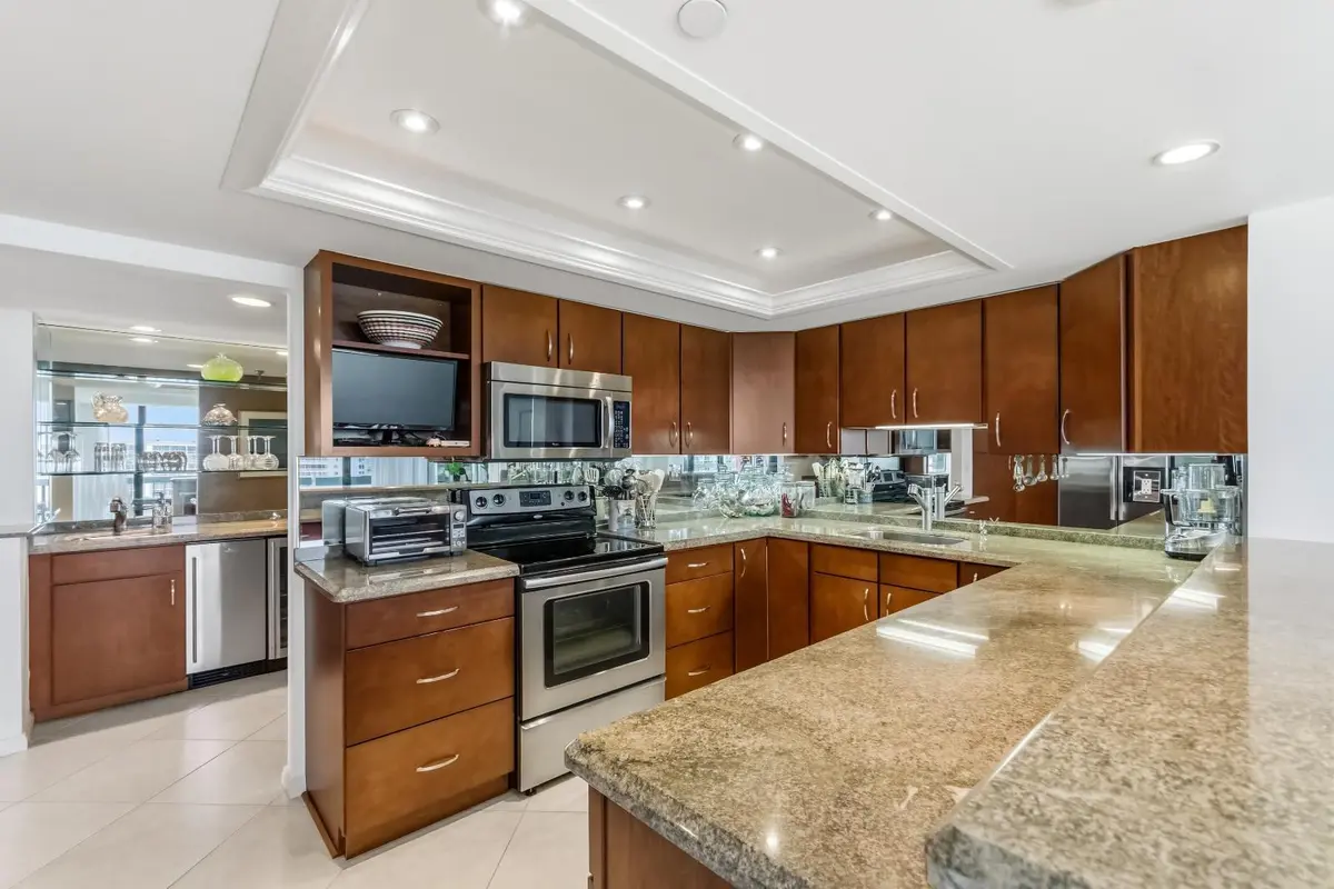 Kitchen at 115 Lakeshore Drive 448, North Palm Beach