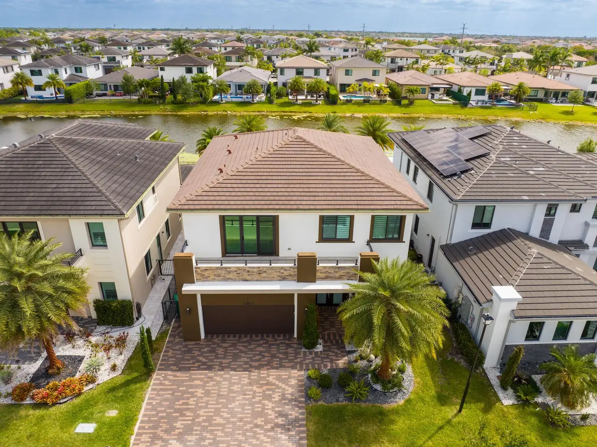Aerial Front at 10822 Oceano Way, Parkland