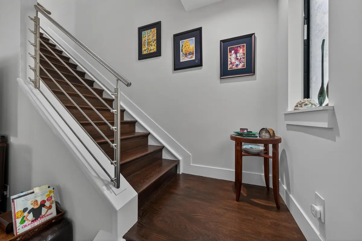 Coffelt-18 at 615 NE 22nd Drive, Wilton Manors