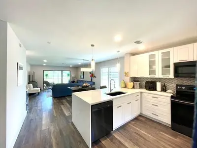 5 Stratford  Drive D, Boynton Beach – sold