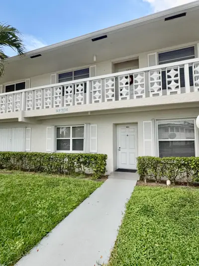 2840 SW 13th Street 103, Delray Beach – sold