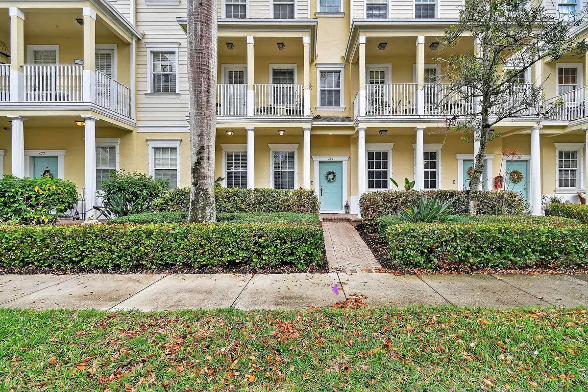 355EThatchPalmCir#103(2) at 355 E Thatch Palm Circle 103, Jupiter