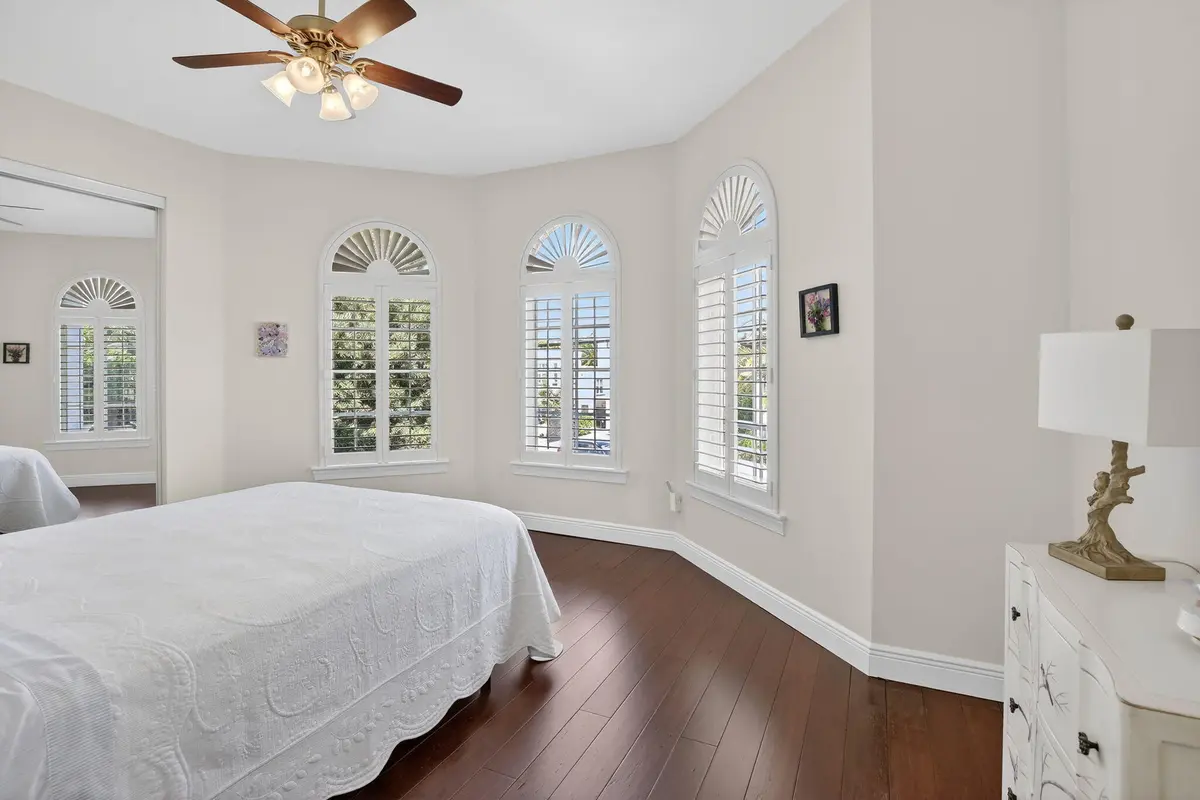 43-web-or-mls-_A7A5258 at 1508 SE 2nd Court B, Fort Lauderdale