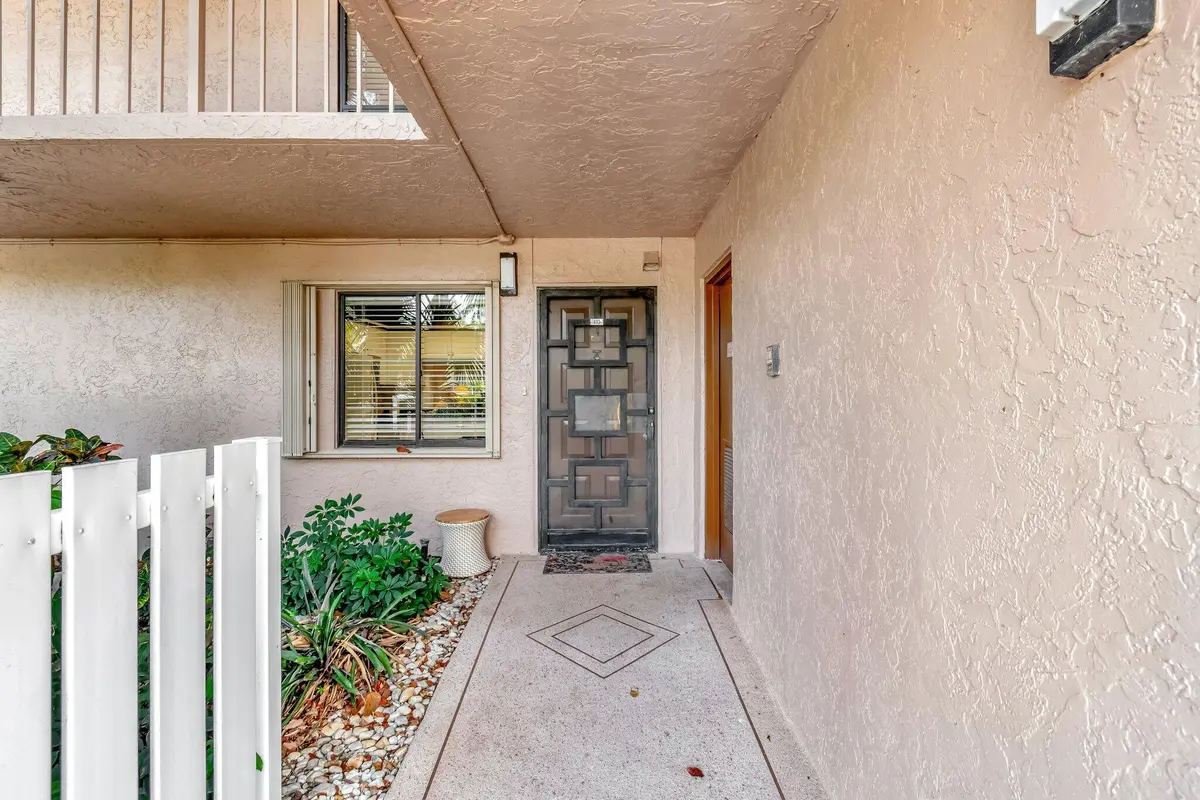 ENTRY at 7280 Amberly Lane 110, Delray Beach