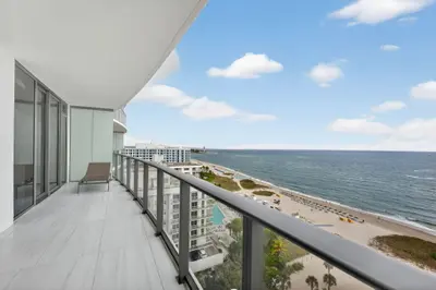 1116 N Ocean Boulevard 1204, Pompano Beach – Condominium for sale