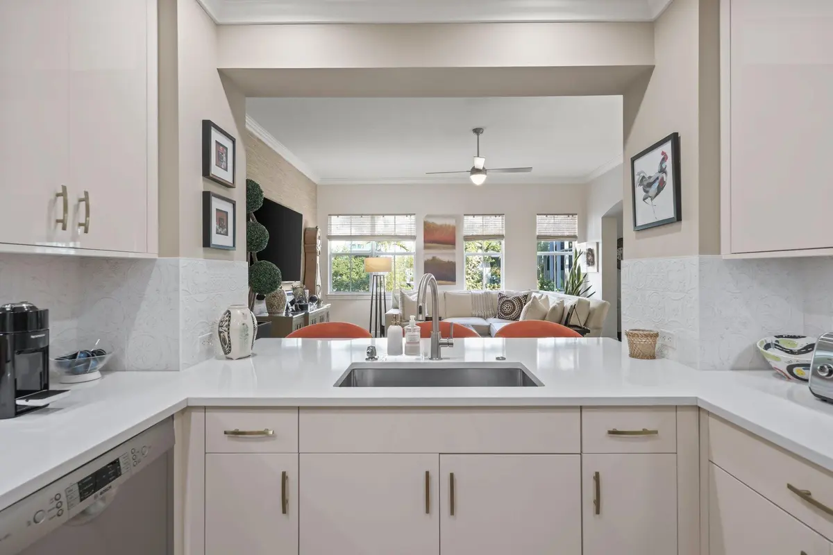 Kitchen at 200 NE 2nd Avenue 211, Delray Beach