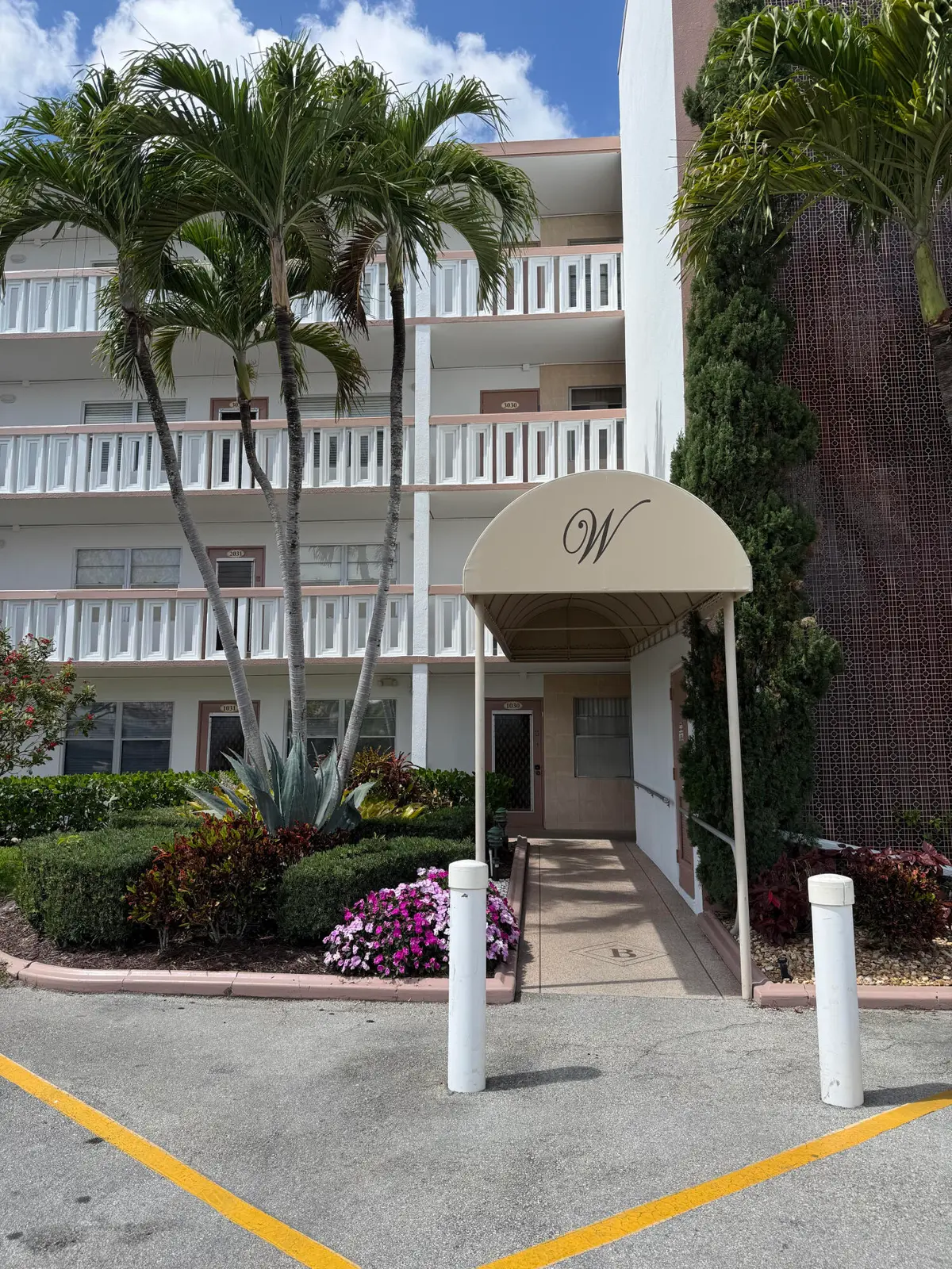 4022 010 at 4022 Wolverton B, Boca Raton