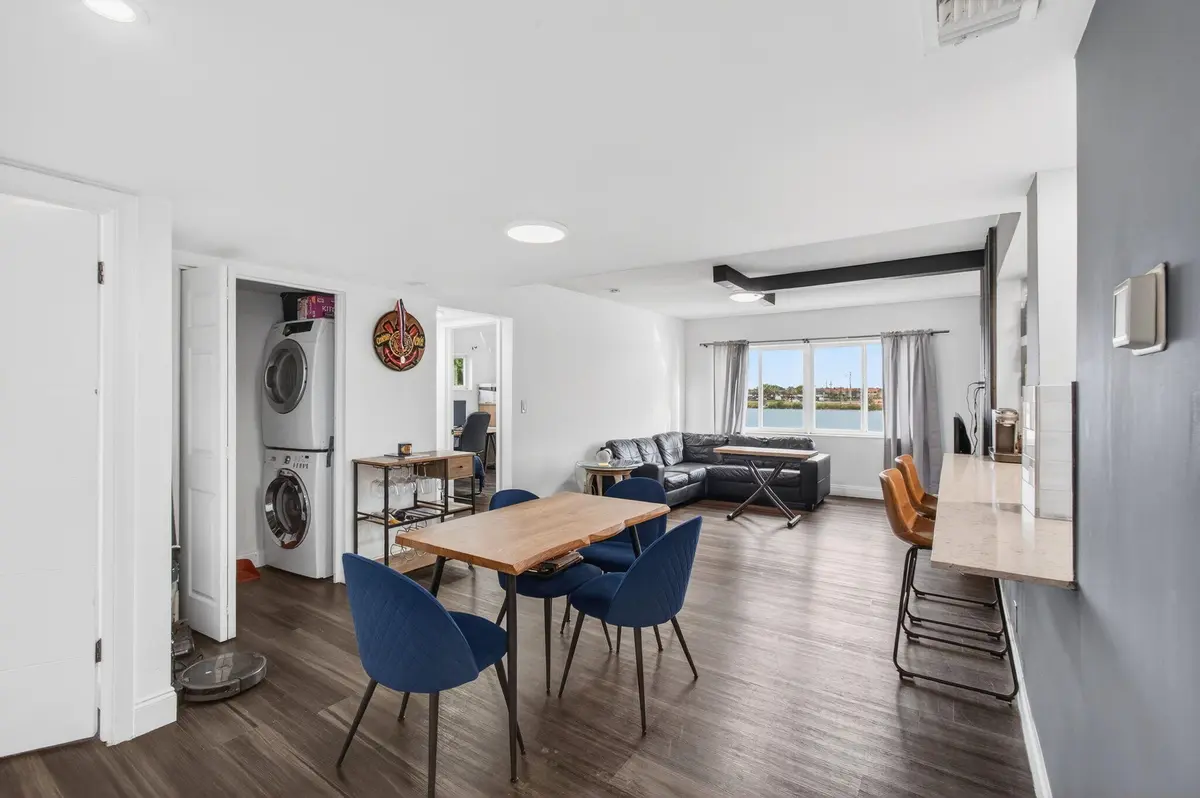 13-web-or-mls-DSC_6362 at 1060 Crystal Lake Drive 203, Deerfield Beach