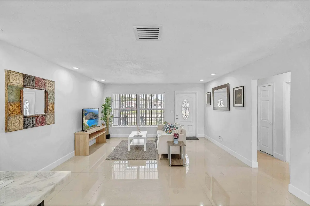 17 Living Area (1) at 6520 Kimberly Boulevard, North Lauderdale