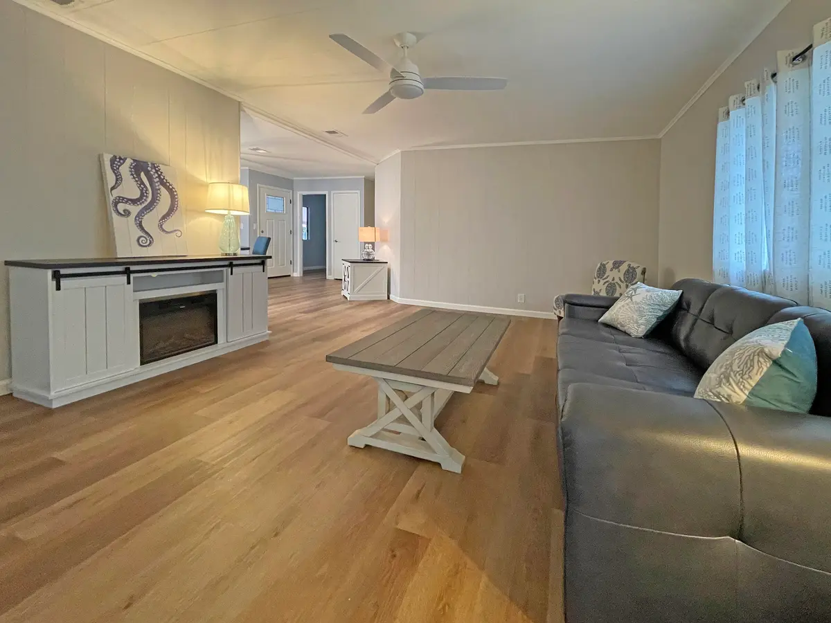 living room 3 at 7660 SE Shenandoah Drive, Hobe Sound