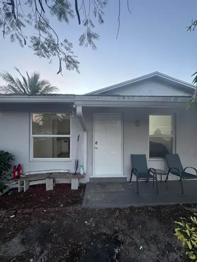 4429 Melvin Road A, Lake Worth Beach – Apartment for rent