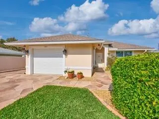 471 Neptune Road, Juno Beach – sold