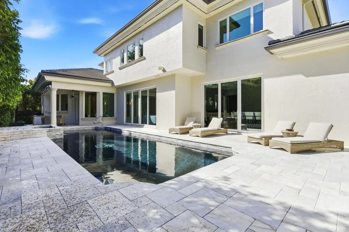 254_Atlantic_Ave_PB_1-884_023 at 254 Atlantic Avenue, Palm Beach