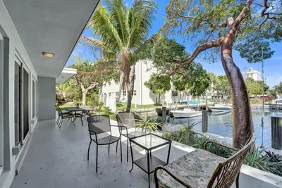 1431 S Ocean Boulevard 37, Lauderdale-By-The-Sea – Single Family Residence for sale