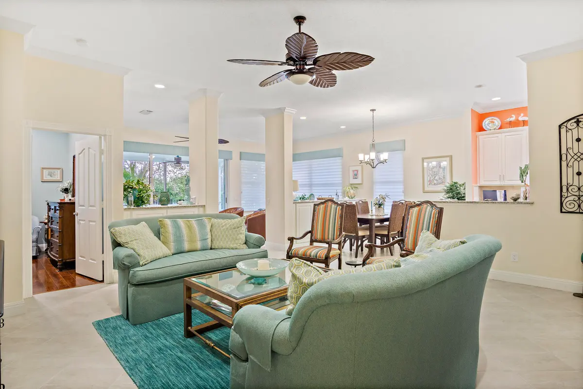 3c. Florida Living at 5058 SE Inkwood Way, Hobe Sound