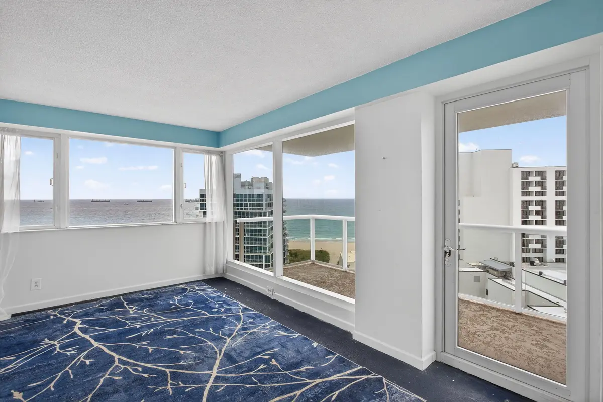 12-web-or-mls-3000-3268 at 3000 Holiday Drive 1602, Fort Lauderdale