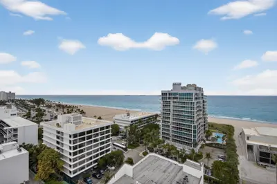 3000 Holiday Drive 1602, Fort Lauderdale – sold