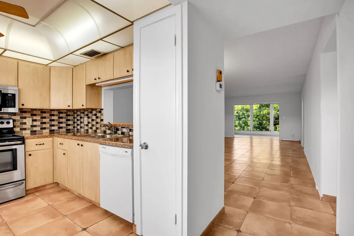 KITCHEN at 3301 Aruba Way K4, Coconut Creek