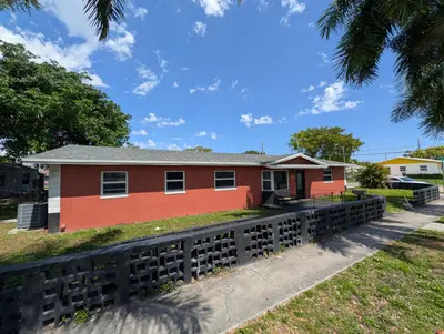 602 SW 1st Street, Dania Beach – sold