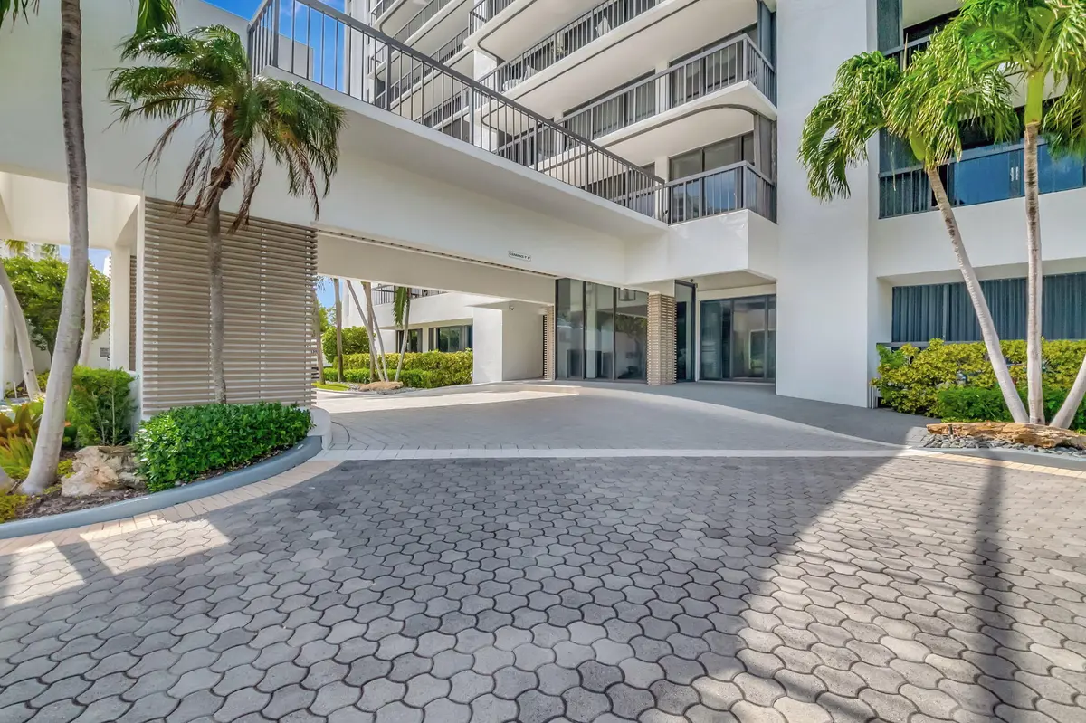 Dalton at 4748 S Ocean Boulevard 203, Highland Beach