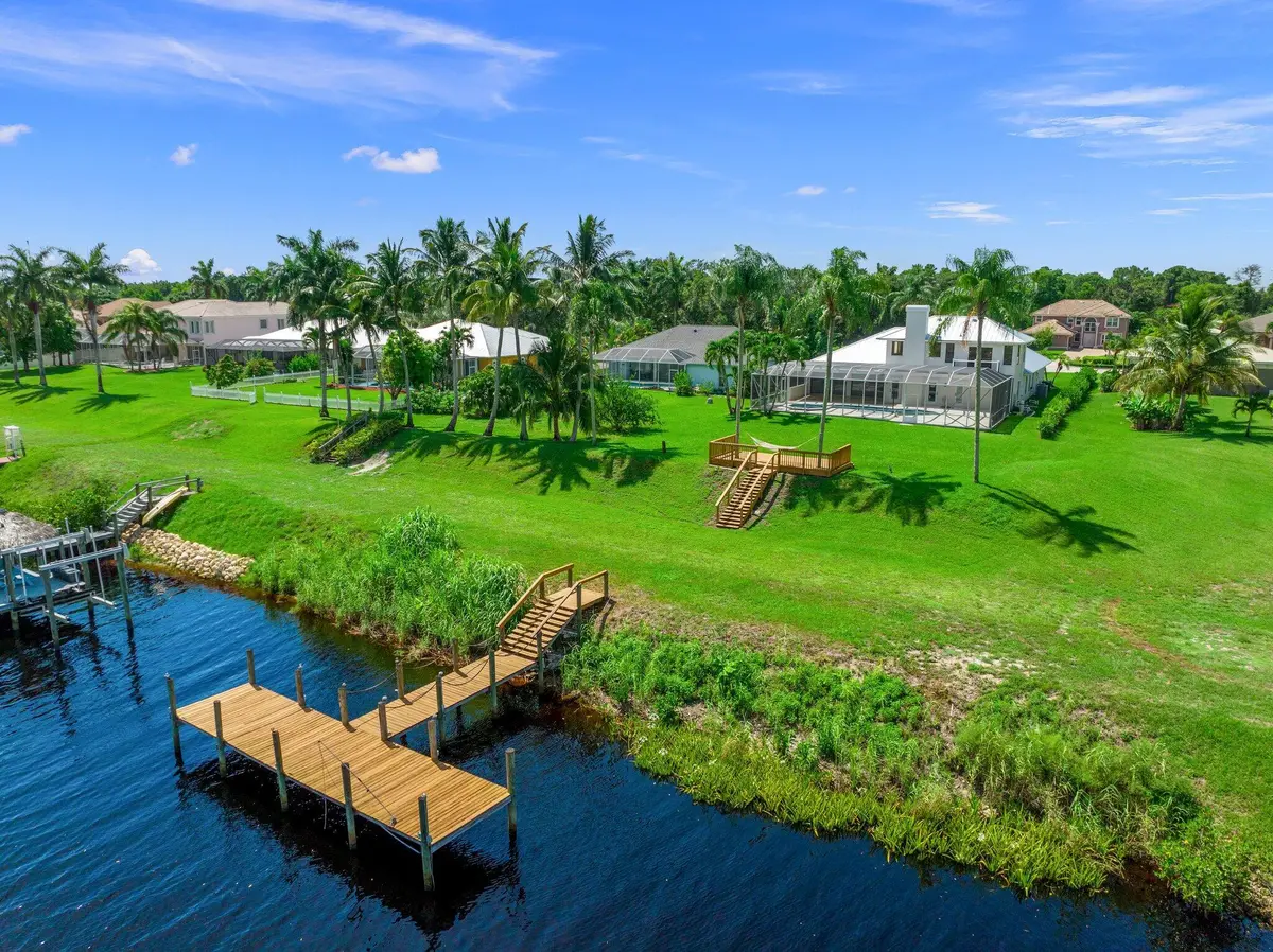 backdeck-dock at 163 SE Osprey Ridge, Port St. Lucie