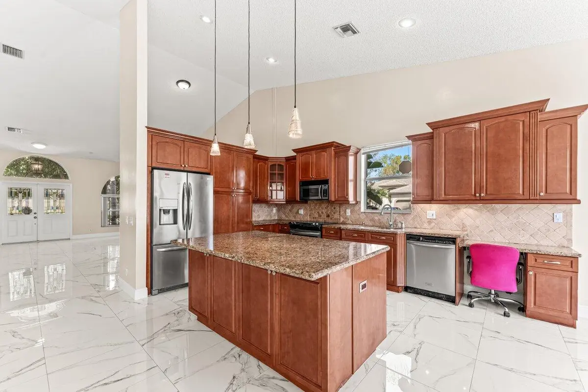 014-5872Northwest73rdCourt-Parkland-FL-3 at 5872 NW 73rd Court, Parkland