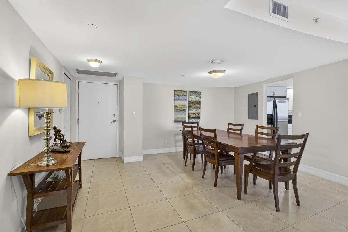 6-web-or-mls-BS1A1372 at 3000 N Ocean Drive, Riviera Beach