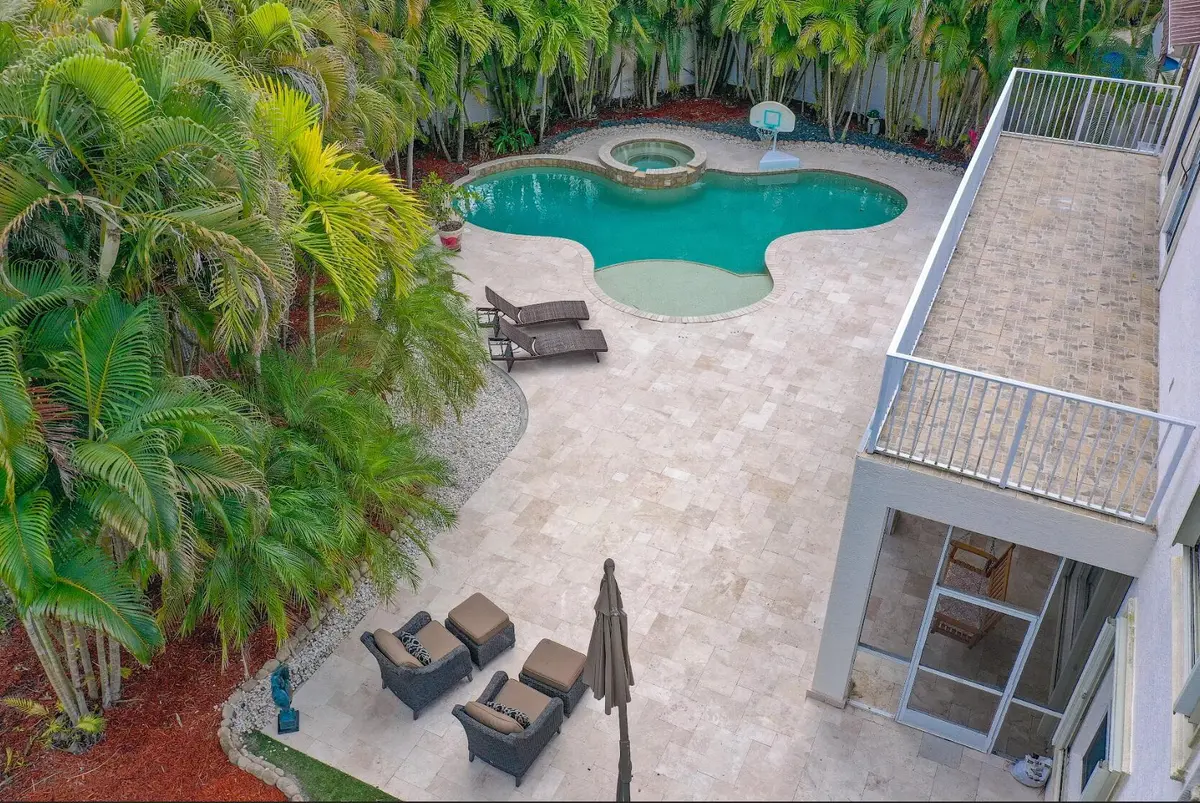 Plenty of Decking at 9732 Phipps Lane, Wellington