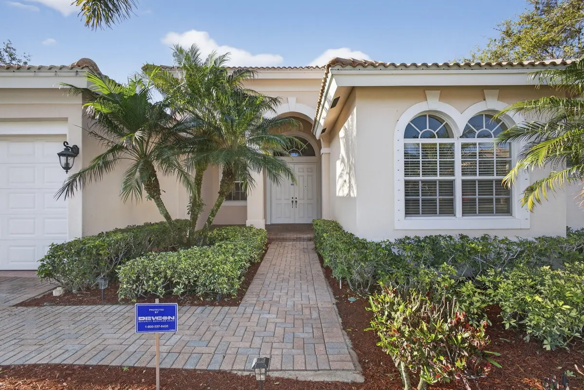 6-web-or-mls-BS1A0447 at 11224 Mainsail Court, Wellington