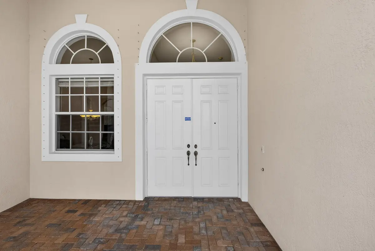 9-web-or-mls-BS1A0777 at 11224 Mainsail Court, Wellington
