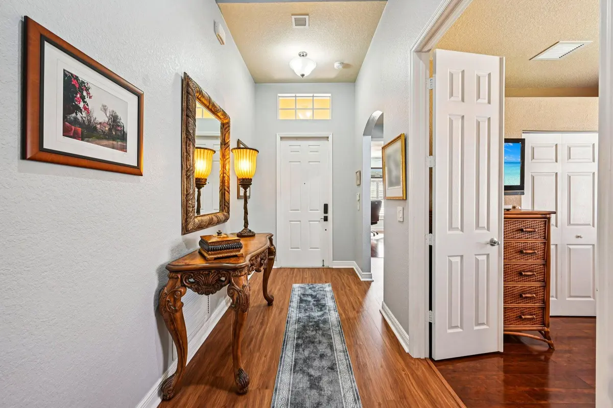 6-web-or-mls-Lennox Ln-S2502-006 - Copy at 6364 Lennox Lane, Vero Beach
