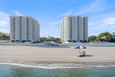 4511 S Ocean Boulevard 205, Highland Beach – Condominium for sale