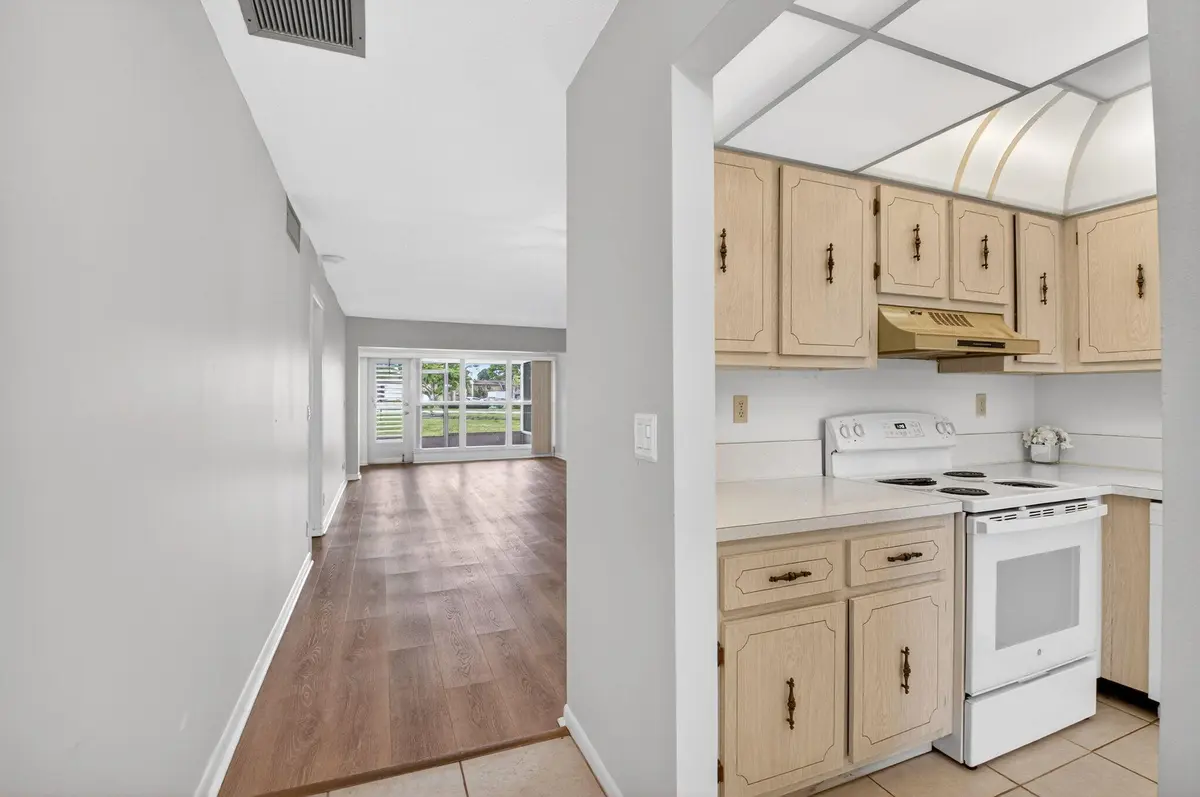 5-web-or-mls-DSC_4550 at 2840 SW 13th Street 103, Delray Beach