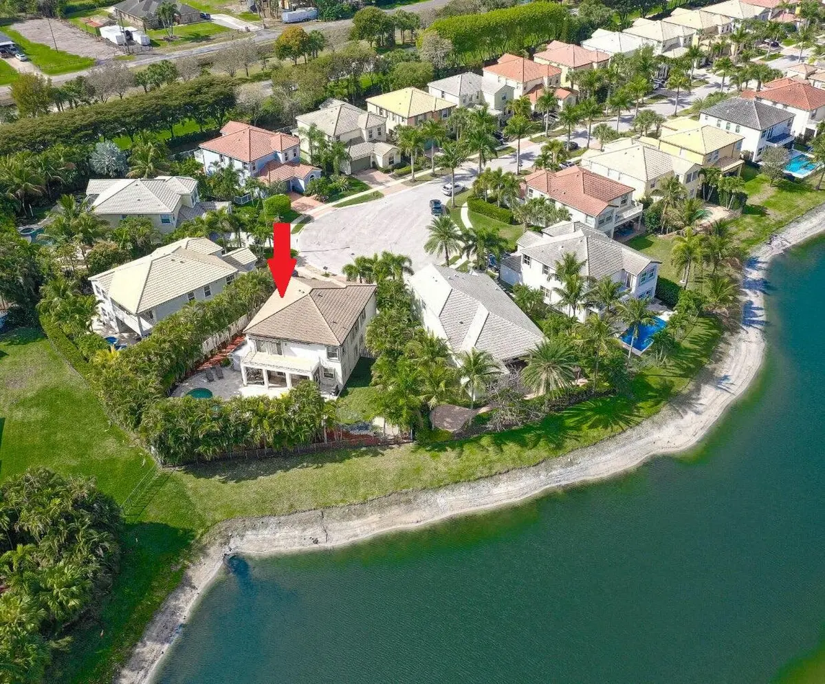 Beautiful Lakeviews at 9732 Phipps Lane, Wellington