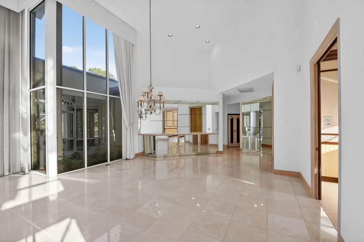 13-web-or-mls-DSC_4901 at 1711 Breakers West Boulevard, West Palm Beach