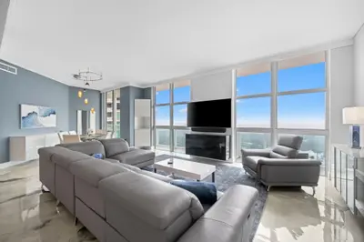 347 N New River Dr Ph7, Fort Lauderdale – sold