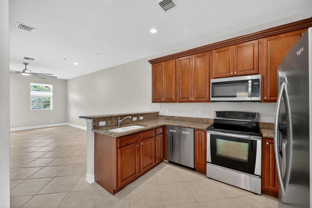 15-web-or-mls-8P3A1434 at 116 Sea Plum Drive 102, Jupiter